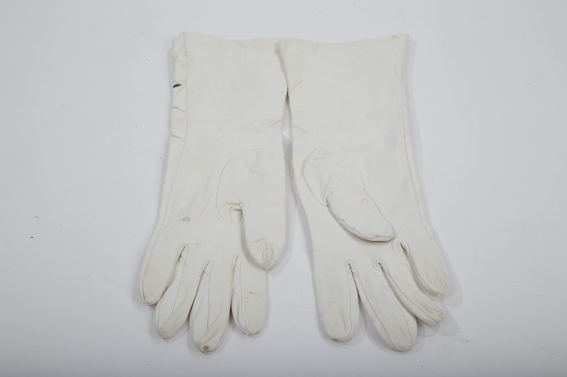 Vintage White XOXO Hand Painted Leather Long Gloves Size 6 image 8