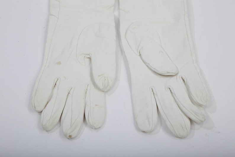Vintage White XOXO Hand Painted Leather Long Gloves Size 6 image 7