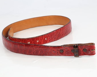 Vintage James Reid Ltd. Red Croco Genuine Alligator Leather Belt Size 30