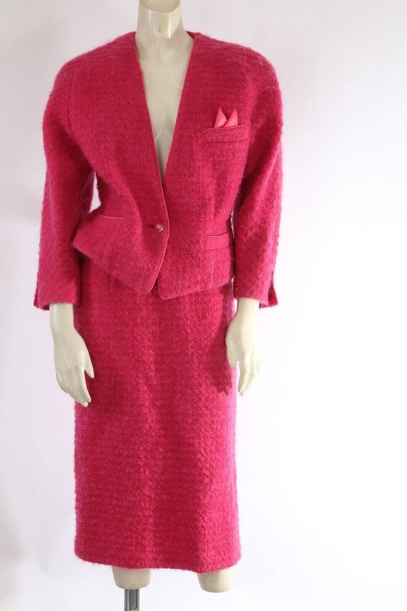 Vintage Azabu Fuchsia Pink Tweed 2 Piece Blazer Sk