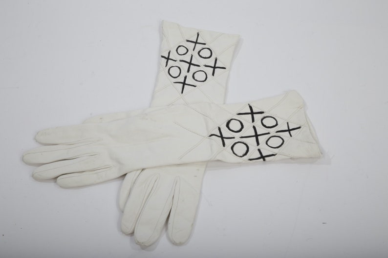 Vintage White XOXO Hand Painted Leather Long Gloves Size 6 image 5