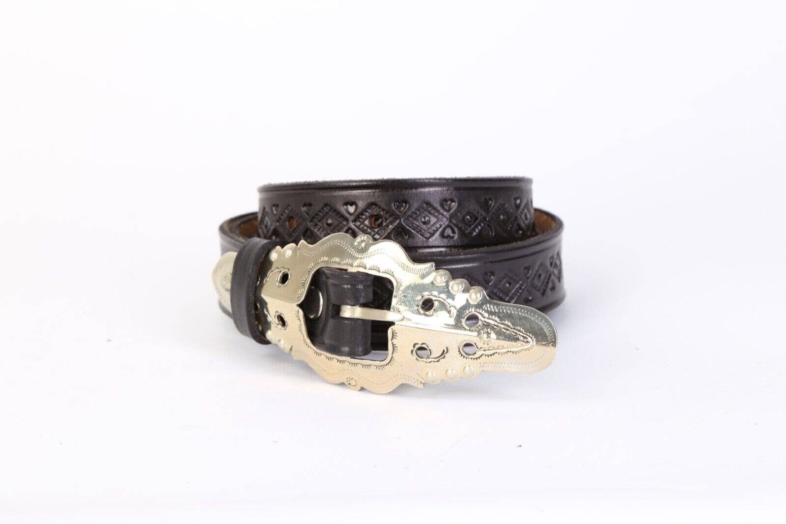 【楽天カード分割】 Vintage Black Leather Engraved Embossed Silver Buckle Belt 小物