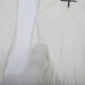 Vintage White XOXO Hand Painted Leather Long Gloves Size 6 image 4