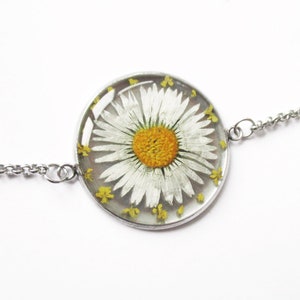 Daisy bracelet in transparent resin and pressed flower daisy natural jewel for women in dried flowers