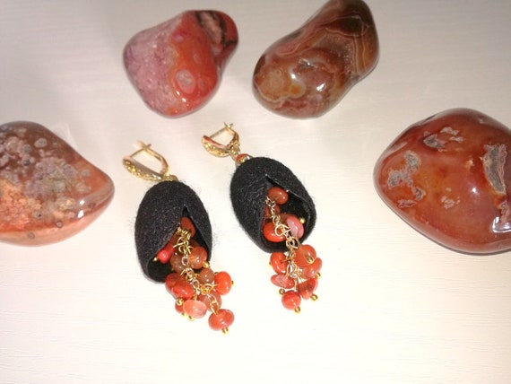 Cocoon silkworm earrings with natural Agate Red pearls