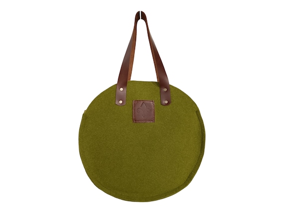 Anis Green round wool bag "Macarons"