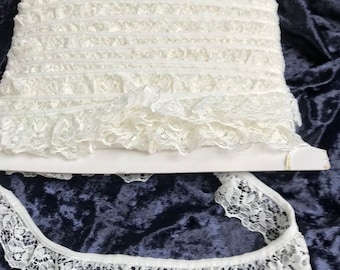 33 x metres gathered ivory lace