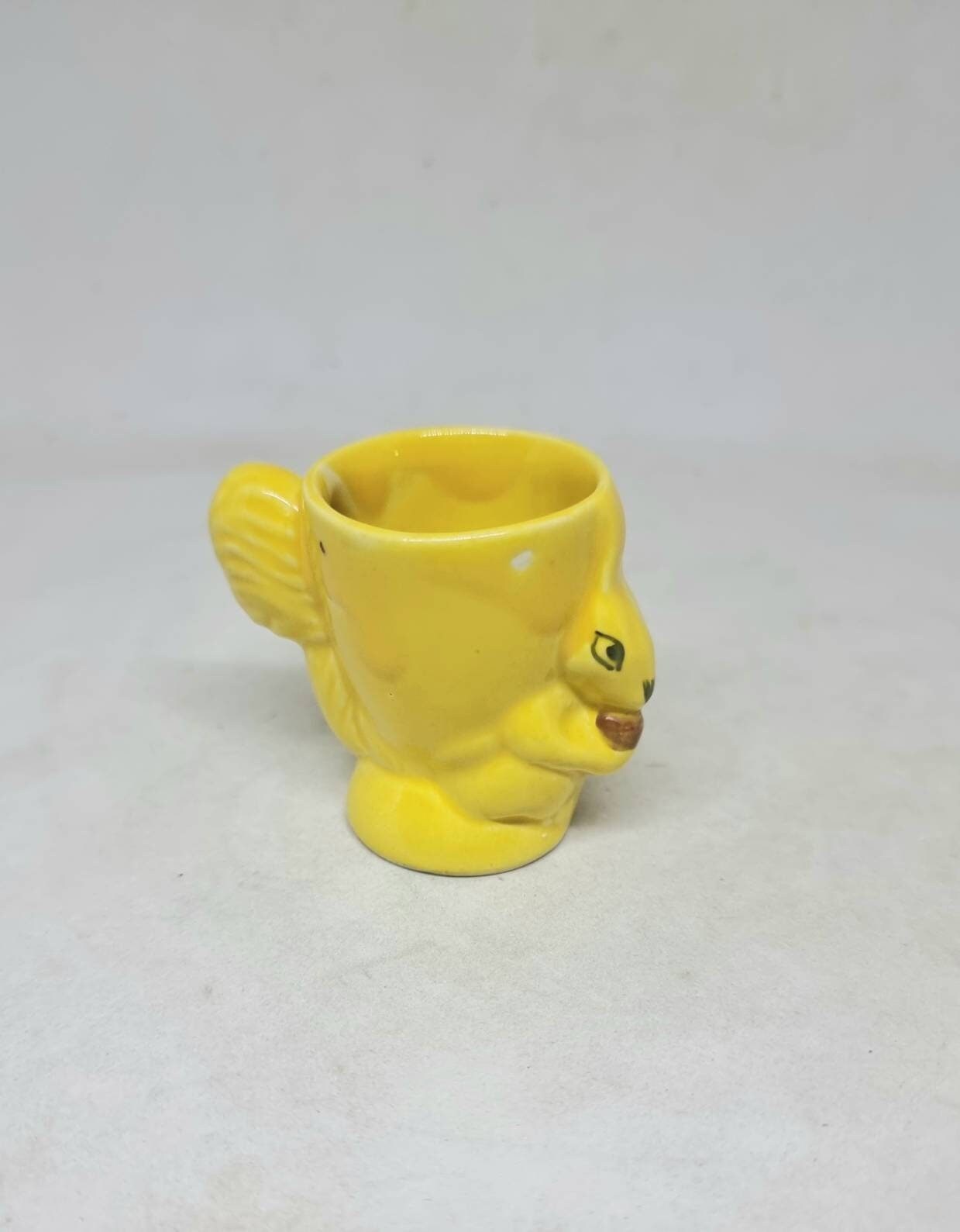 Vintage Royal Art Pottery Yellow Rabbit Egg Cup Vintage Royal Art Pottery Yellow Rabbit Egg Cup