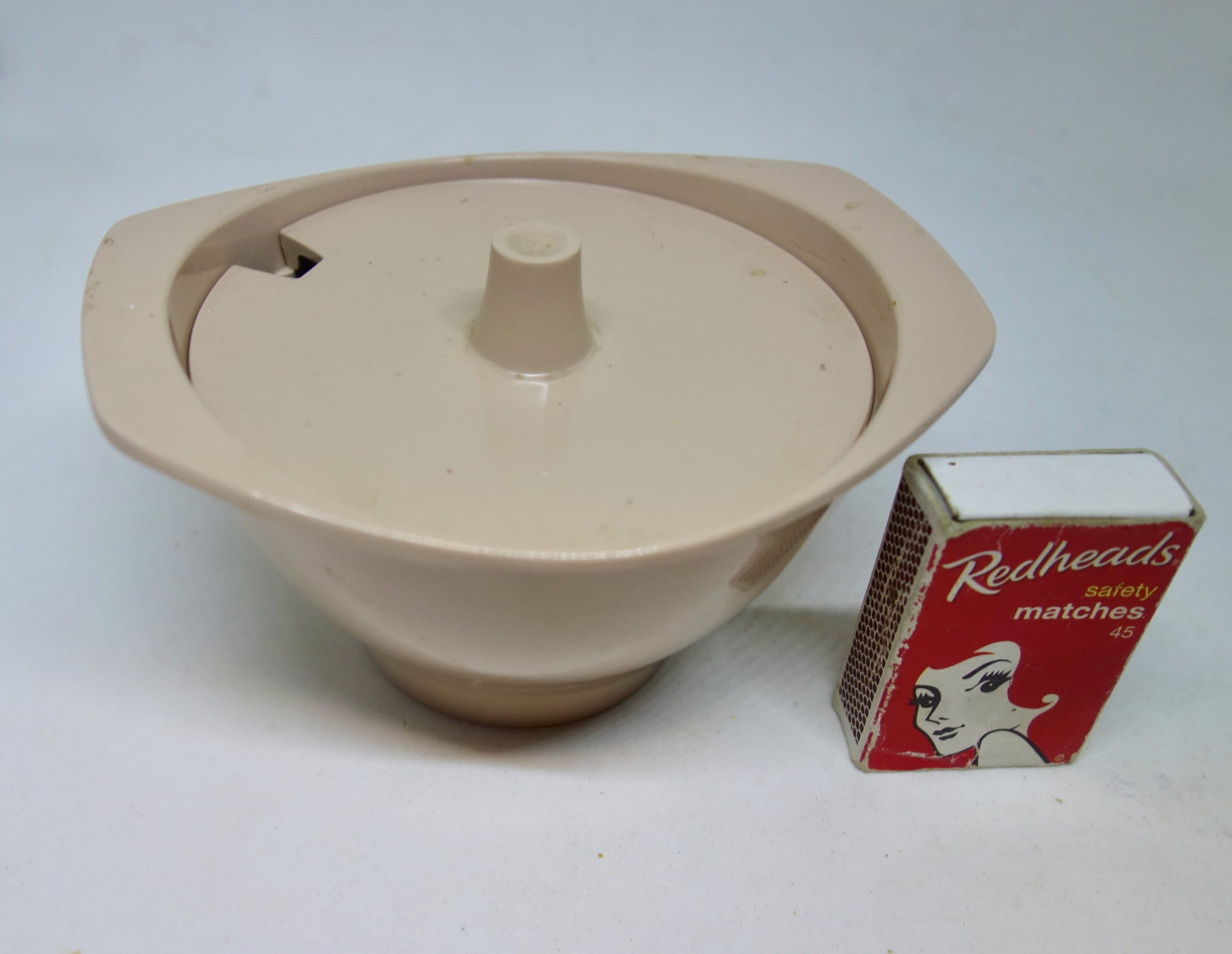 Retro Sugar Bowl - Vintage Bessemer Ware by Nylex Retro Sugar Bowl - Vintage Bessemer Ware by Nylex