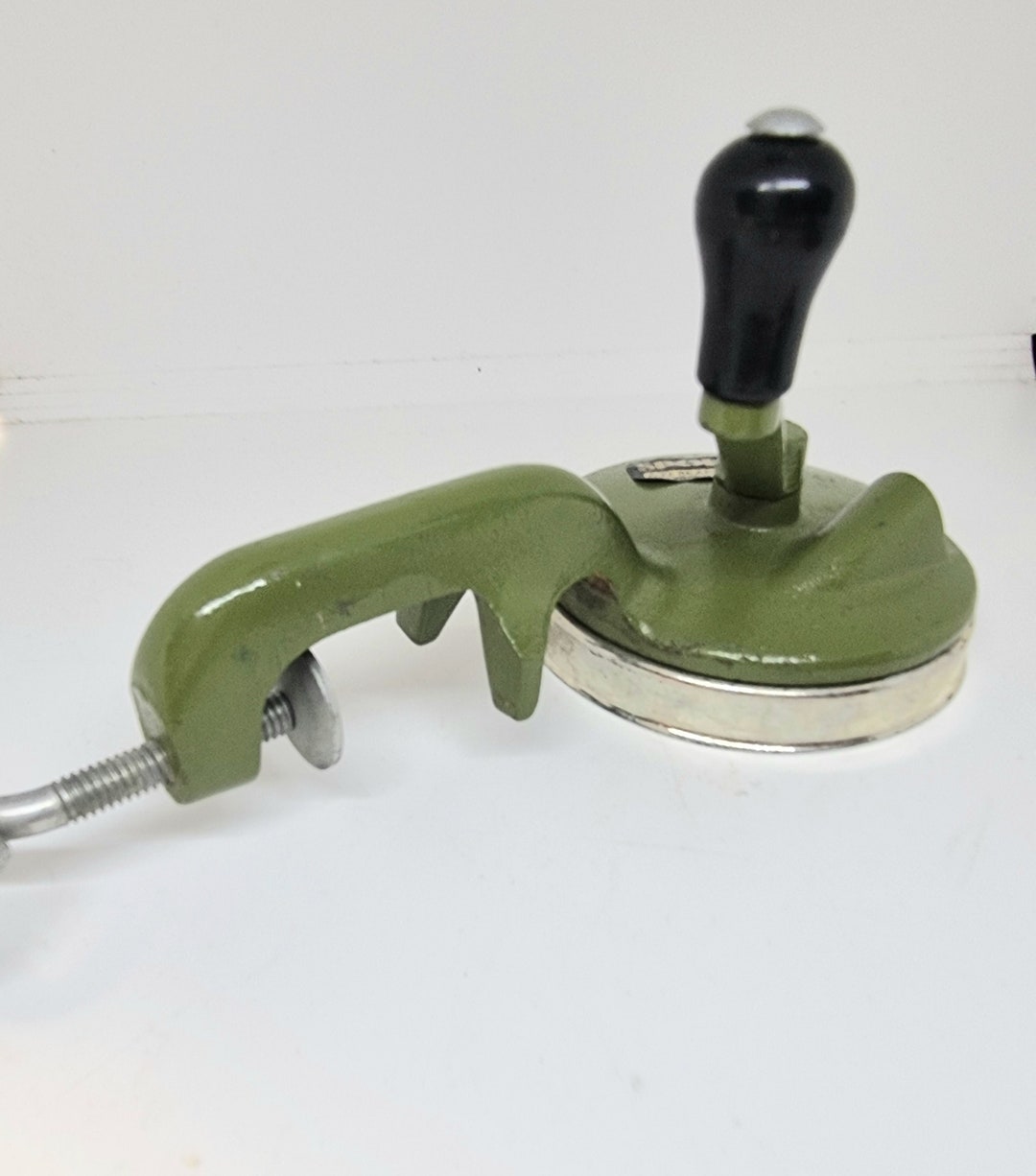 Vintage Spong & Co Ltd Bean Slicer No 632 Made in England Olive Green