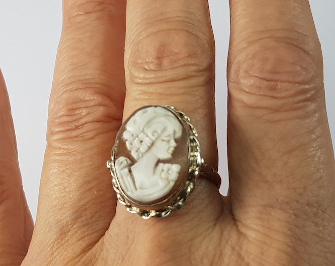 Cameo Ring Handmade Sterling Silver Anneau de Camee Camafeo Kameo MieleCorals Italian Jewelry Lady Profile Camée Handmade Certificate