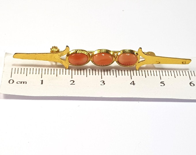 Coral Brooch Silver  Broche Vintage  Old Genuine Coral not dyed  Certificate