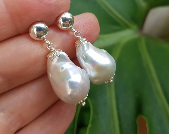 Baroque Pearl Earrings Dangle MieleCorals Italian Jewelery Boucles d'Oreilles Certificate