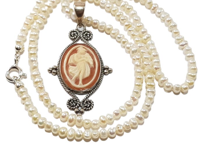 Cameo Pendant Necklace Sardonyx Shell MieleCorals Italian Jewelery Pendentif Camee Colgante Camafeo Certificate
