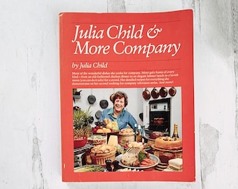 Vintage Medieval Cookbook Paperback Fabulous Feasts, Medieval Cookery, and Ceremony, Madeleine Pelmer Cosman Illustrated