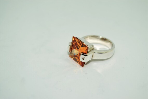 Vintage Gemstone Cocktail Ring - image 5