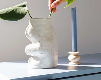 Fluxo Ceramic Vase -  Large Speckled Off White