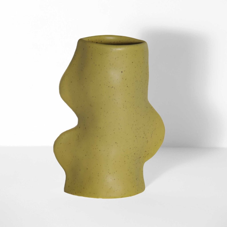 Fluxo Ceramic Vase -  Medium Speckled Pistachio Green