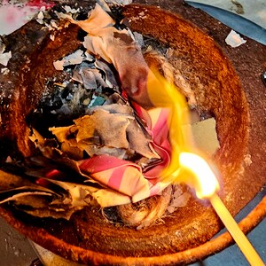 Cast a Love Spell #witch #lovespell #pagan #manifest #spell