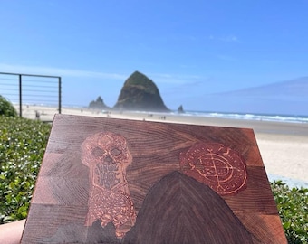 Planche à découper grain fin légendaire des Goonies - Rare et fabriquée à la main