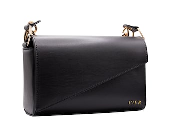 Black Vegan Apple Leather Purse: Eco-Friendly Crossbody Handbag
