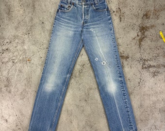 W23 L29 levis 701 jeans 80s USA vintage