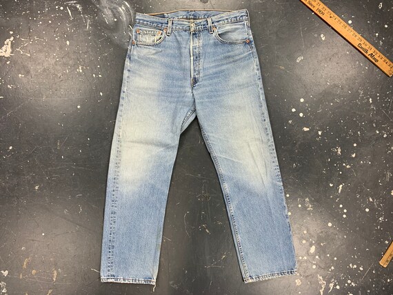 33x29 Levis 501 Jeans 90s USA Vintage
