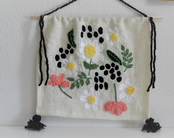 Floral Wall Hanging- Punch needle, Unique Gift