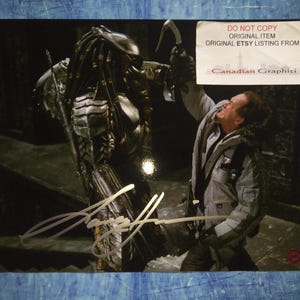 Lance Henriksen Hand Signed Autograph 8x10 Photo COA Alien vs Predator