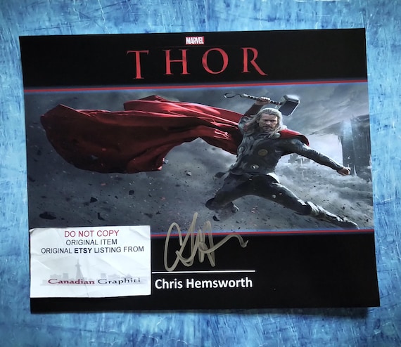 クリス・ヘムズワース直筆サイン入り写真
