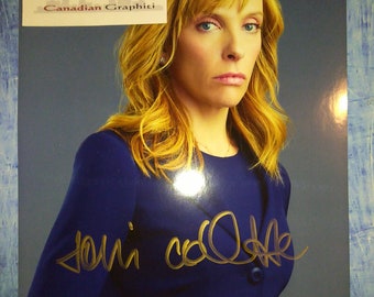 Toni Collette Hand Signed Autograph 8x10 Photo COA