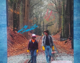 Joe Keery & Gaten Matarazzo Hand Signed Autograph 11x14 Photo COA