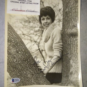 Carol Burnett Handgesigneerde handtekening 8 x 10 foto BAS COA