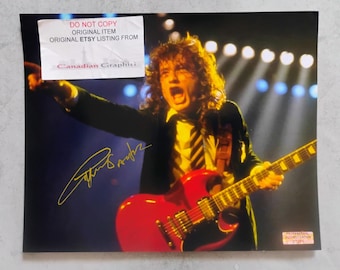 レア　acdc 直筆　サイン　ac/dc アンガスヤング　ハードロック レア acdc 直筆 サイン ac/dc アンガスヤング ハードロック - メルカリ