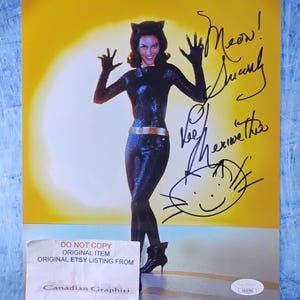 リー・メリウェザー直筆サイン入り8x10写真 JSA COA キャットウーマン