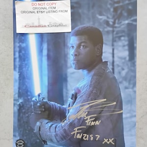 ジョン・ボイエガ直筆サイン入り8x10写真 COA スターウォーズ