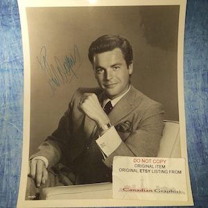 Robert Wagner Hand Signed Autograph 8x10 Photo PSA COA