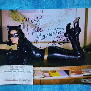 リー・メリウェザー直筆サイン入り8x10写真 COA付き キャットウーマン