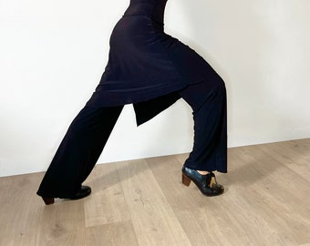 Pantalon flamenco avec jupe courte