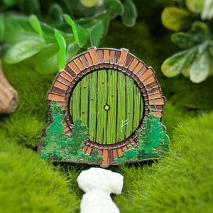 Hole in the Ground - enamel pin