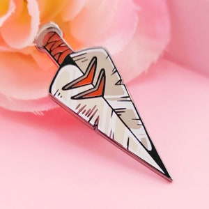 Princess&#39; Knife - enamel pin