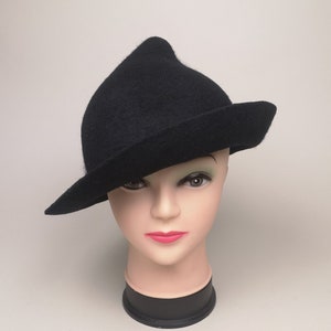 Witchy black hat - Beauxbatons style Fleur Delacour inspired hand felted wizarding cosplay hat