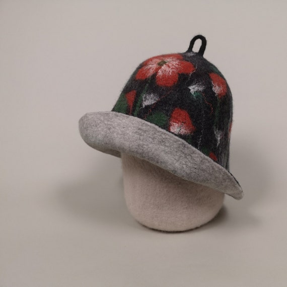 Flowery Sauna Hat. Boil Felt Woman 