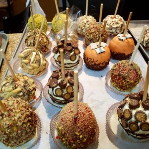 Decadent-Caramel Apples-Gifts-Birthday- Anniversary