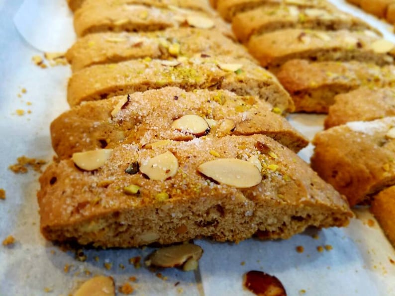 Artisan-Biscotti- Italian cookies-Almond-  Pistachio-Delicious-Handmade- Birthday Gifts\/1 Lb