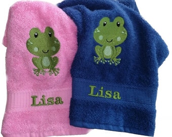 Towel with name and frog motif