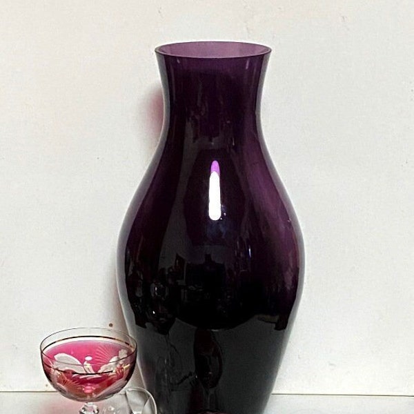 Vintage Lila Glasvase XL, mundgeblasen Bodenvase WMF Germany Wagenfeld Löffelhardt Era, Modern Kunstglas Minimalist home 60er