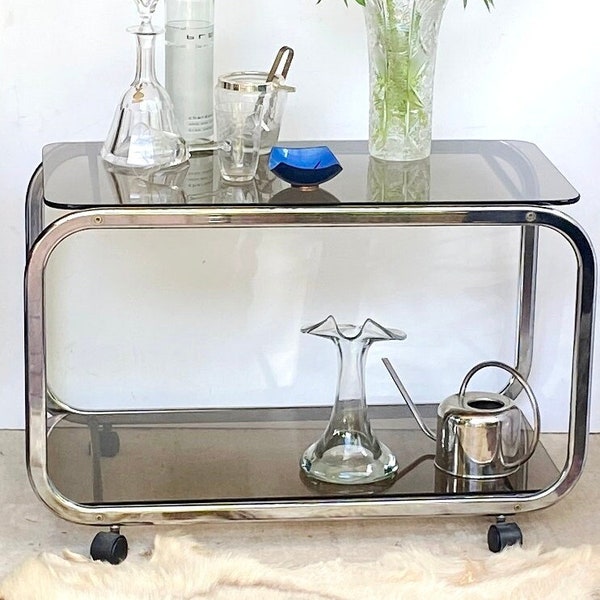 Vintage Chrome Barcart grande table de bar en verre fumé Mid Century Modern Art meubles chromés argentés pour salon table basse en verre chromé années 60 70