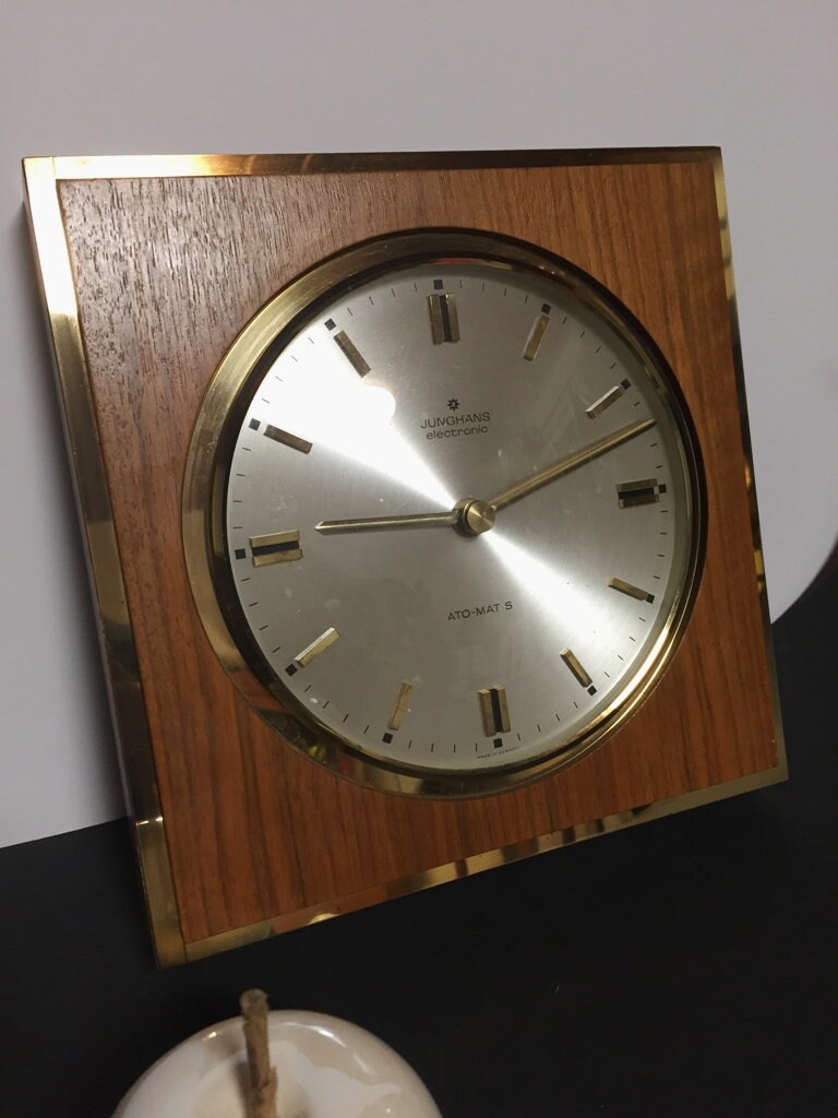 Junghans ATO-MAT S 掛時計 ゴールド Vintage Junghans Electronic Ato Mat S Wall Clock Made In