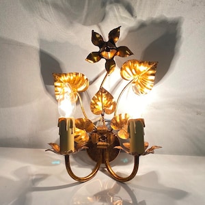 Kögl wall lamp flowers gold metal Florentine roses bud flowers leaves wall lighting Hollywood Regency Aera Vintage 1960-70s